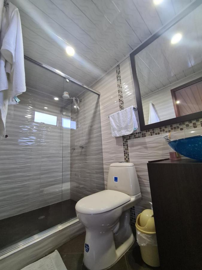 בוגוטה Hotel Casa Huesped Kiwi מראה חיצוני תמונה